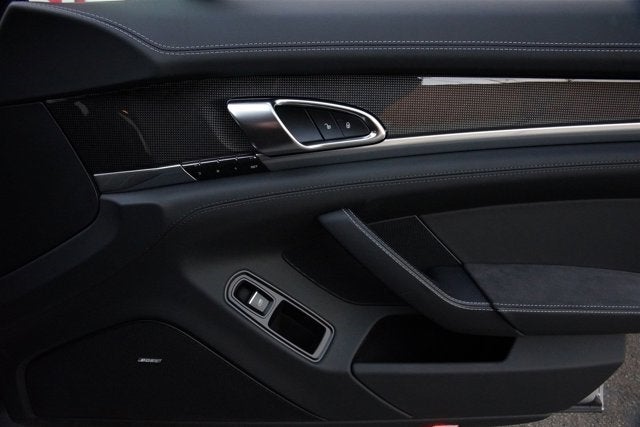 2015 Porsche Panamera GTS