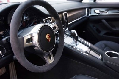 2015 Porsche Panamera GTS
