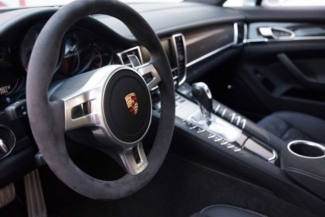 2015 Porsche Panamera GTS