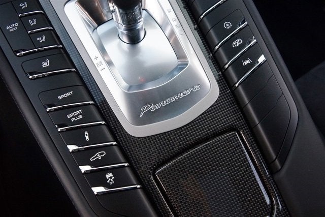 2015 Porsche Panamera GTS