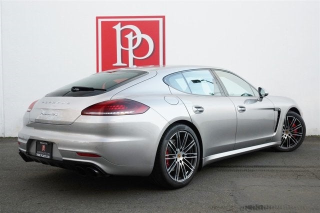 2015 Porsche Panamera GTS
