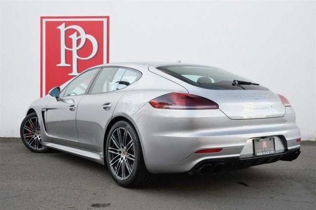 2015 Porsche Panamera GTS