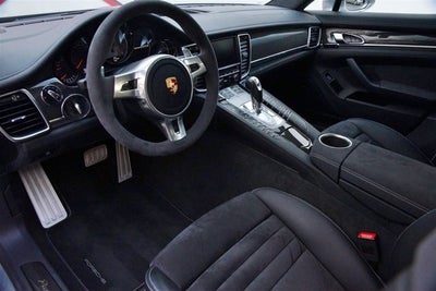 2015 Porsche Panamera GTS