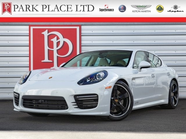 2016 Porsche Panamera GTS