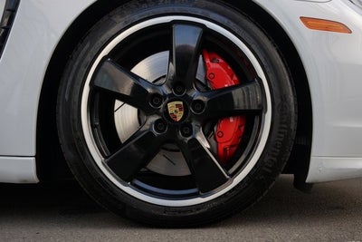 2016 Porsche Panamera GTS