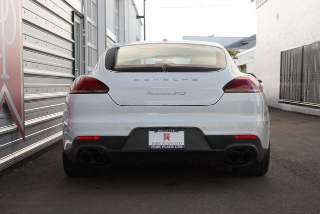 2016 Porsche Panamera GTS