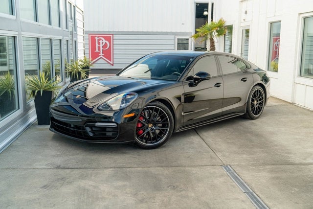 2020 Porsche Panamera GTS