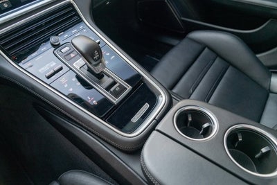 2020 Porsche Panamera GTS