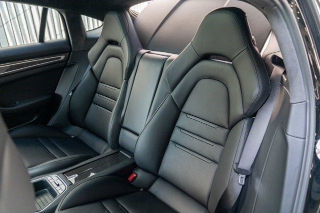 2020 Porsche Panamera GTS