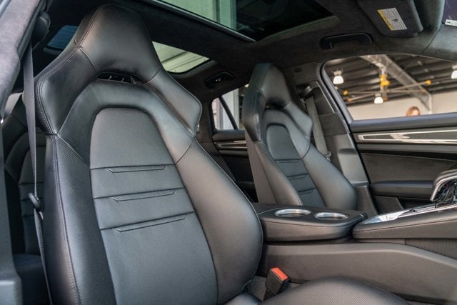 2020 Porsche Panamera GTS