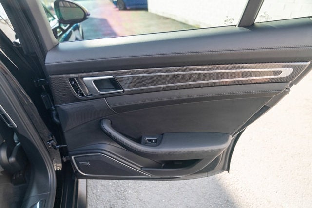 2020 Porsche Panamera GTS