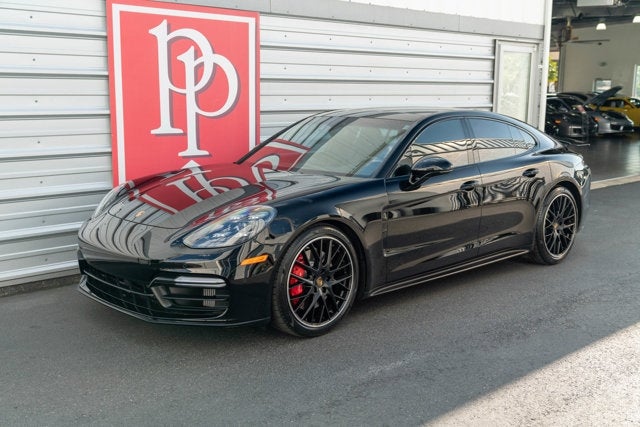 2020 Porsche Panamera GTS