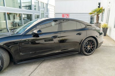 2020 Porsche Panamera GTS