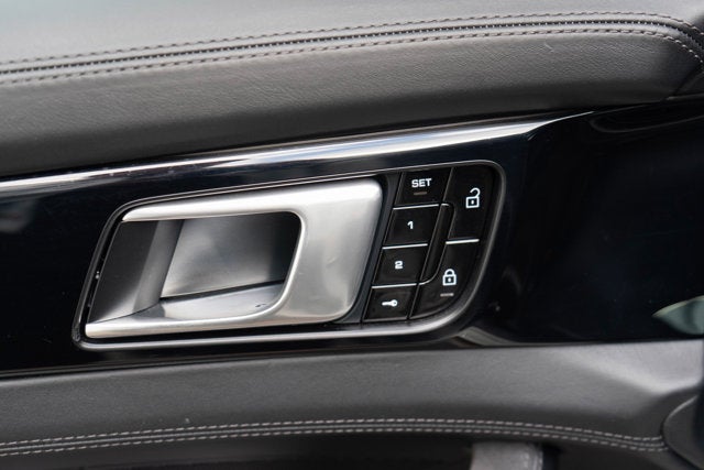 2020 Porsche Panamera GTS