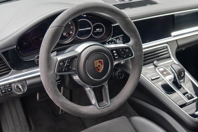 2020 Porsche Panamera GTS