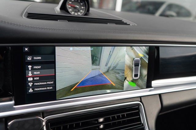 2020 Porsche Panamera GTS