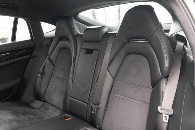 2020 Porsche Panamera GTS