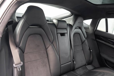2020 Porsche Panamera GTS