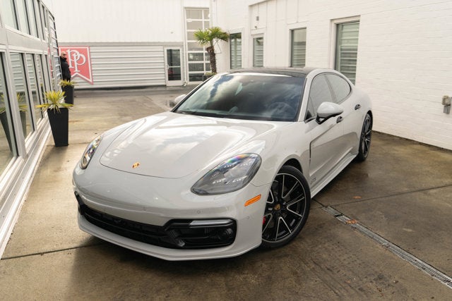 2020 Porsche Panamera GTS