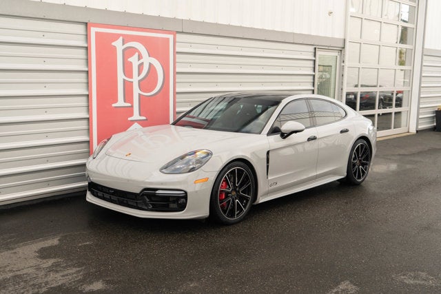 2020 Porsche Panamera GTS