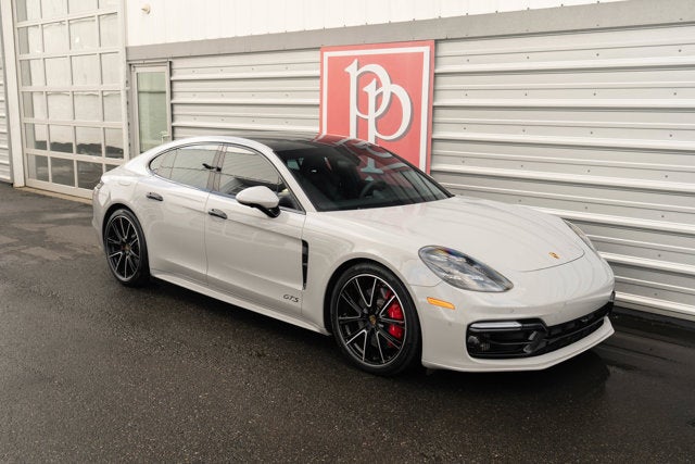 2020 Porsche Panamera GTS