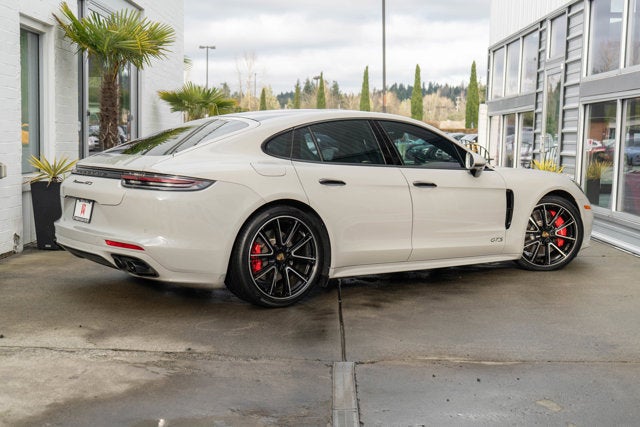 2020 Porsche Panamera GTS