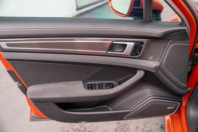 2020 Porsche Panamera GTS