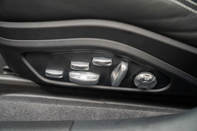 2020 Porsche Panamera GTS