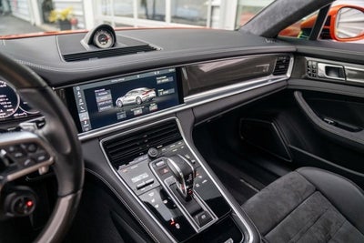 2020 Porsche Panamera GTS