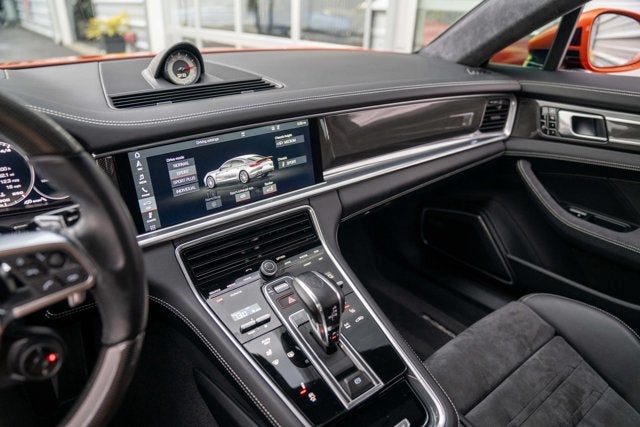 2020 Porsche Panamera GTS