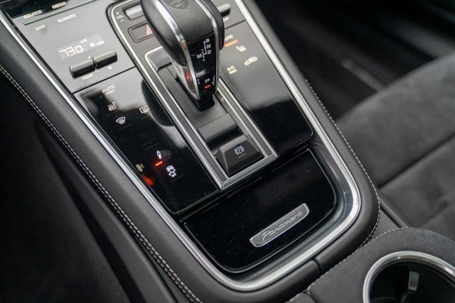 2020 Porsche Panamera GTS