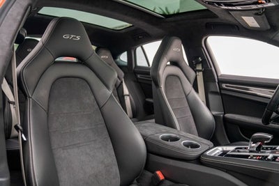 2020 Porsche Panamera GTS