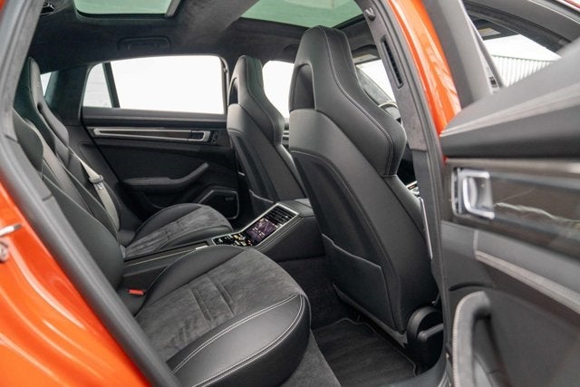 2020 Porsche Panamera GTS