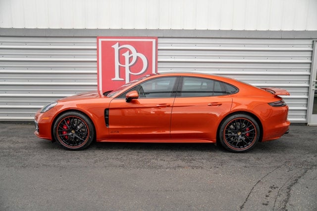 2020 Porsche Panamera GTS