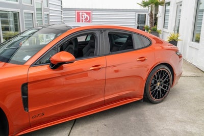 2020 Porsche Panamera GTS