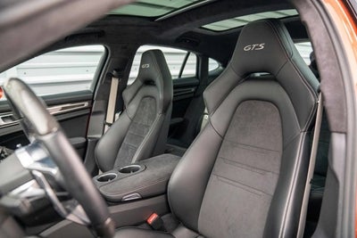2020 Porsche Panamera GTS