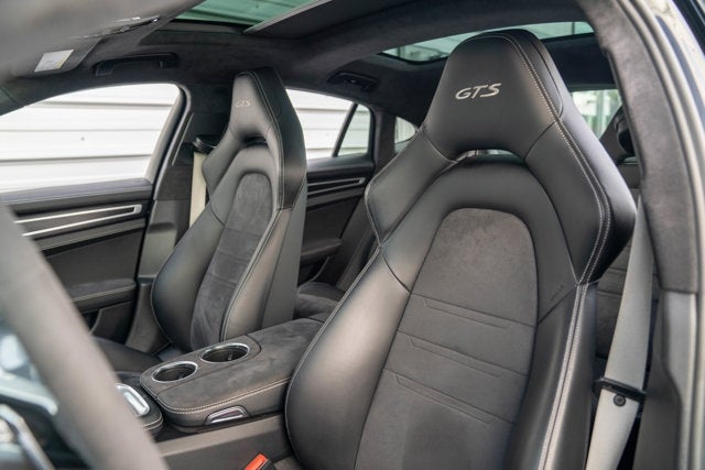 2020 Porsche Panamera GTS