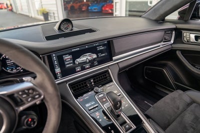 2020 Porsche Panamera GTS