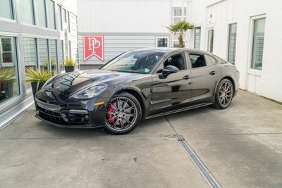 2020 Porsche Panamera GTS
