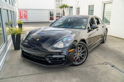 2020 Porsche Panamera GTS