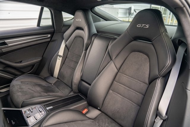 2020 Porsche Panamera GTS