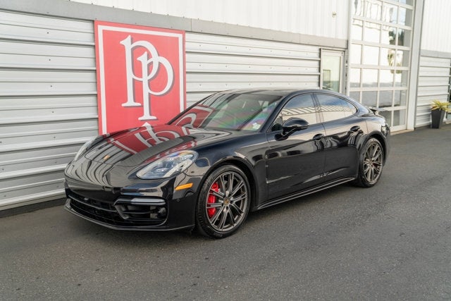 2020 Porsche Panamera GTS