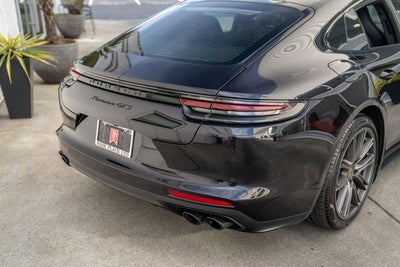 2020 Porsche Panamera GTS