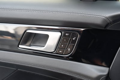 2018 Porsche Panamera Turbo S E-Hybrid