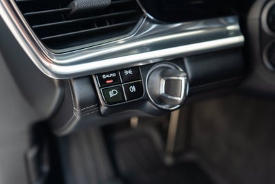 2018 Porsche Panamera Turbo S E-Hybrid