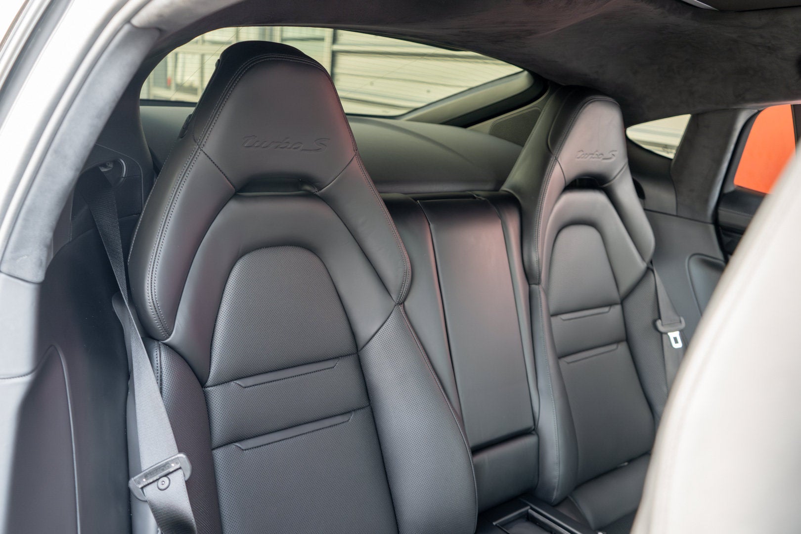 2018 Porsche Panamera Turbo S E-Hybrid