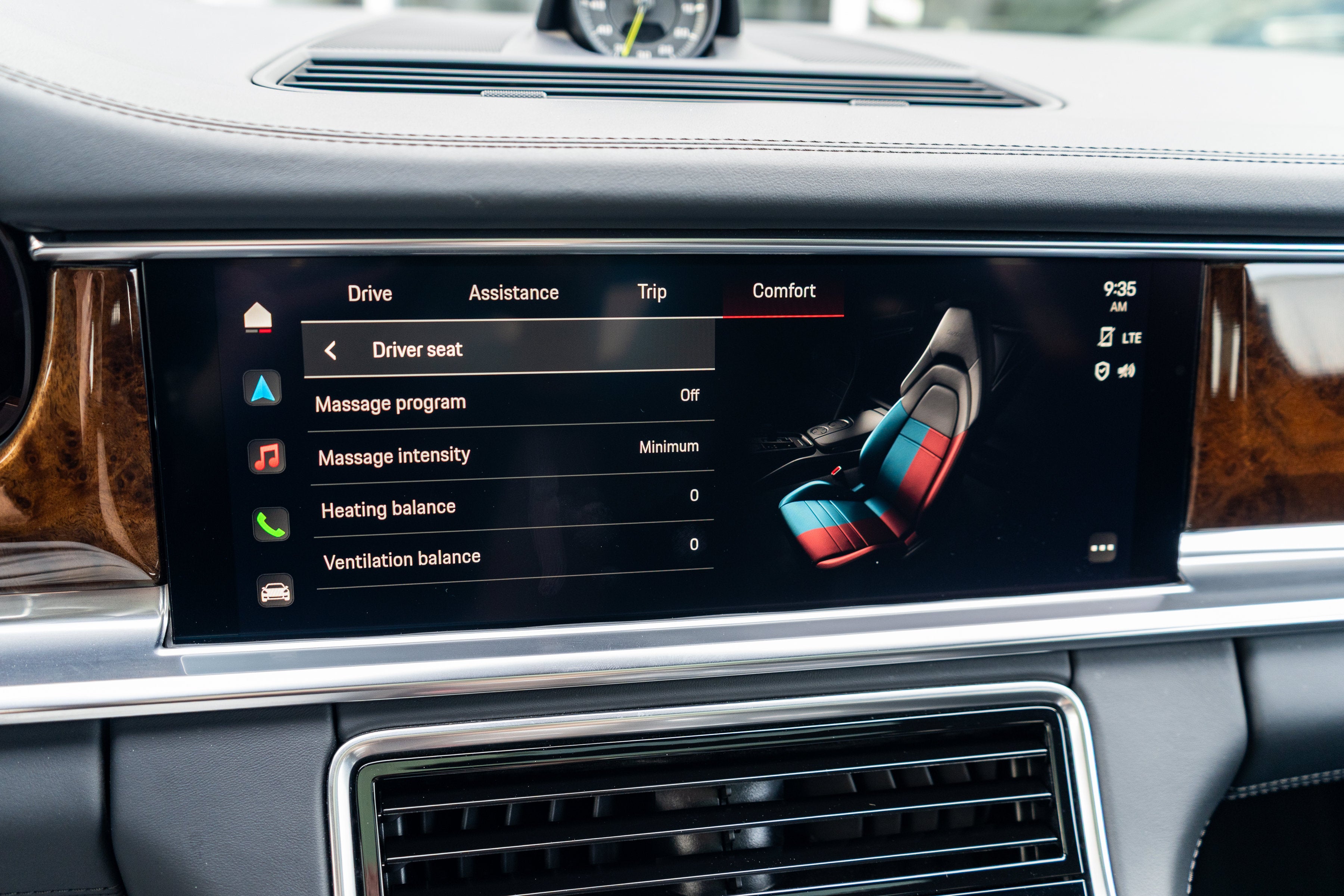 2023 Porsche Panamera Turbo S E-Hybrid