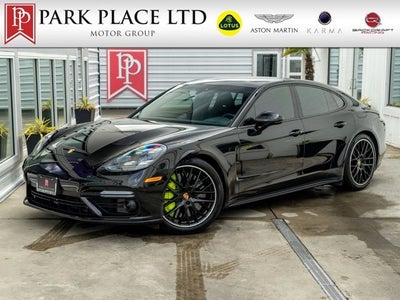 2018 Porsche Panamera Turbo S E-Hybrid