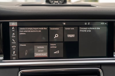 2018 Porsche Panamera Turbo S E-Hybrid