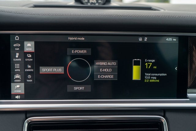 2018 Porsche Panamera Turbo S E-Hybrid